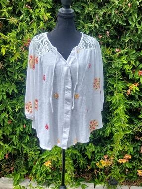 Boho Style White Blouse with Colorful Embroidery 1X